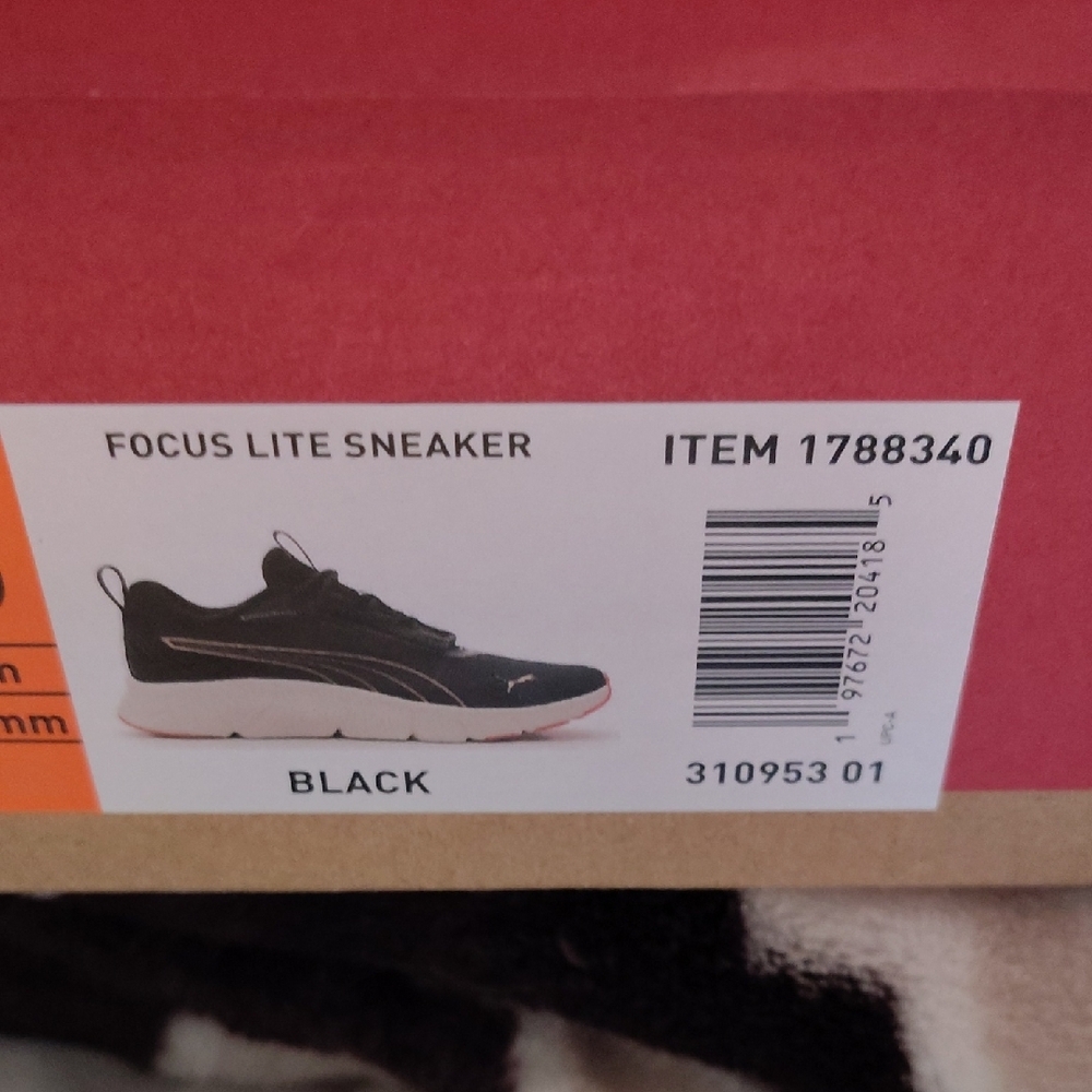 Puma Black & White Mesh Running Sneakers with Subtle Pink Accent - Picture 5 of 5